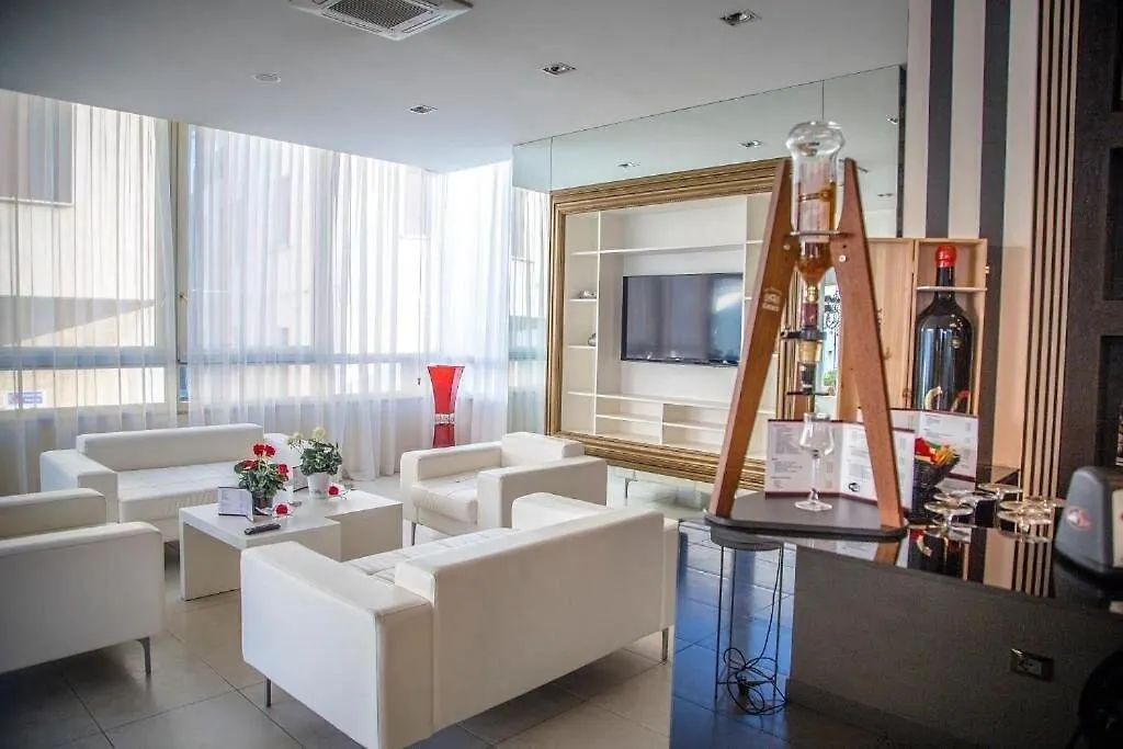 Le Cinema Boutique Hotel Gatteo a Mare 3*,  Italia