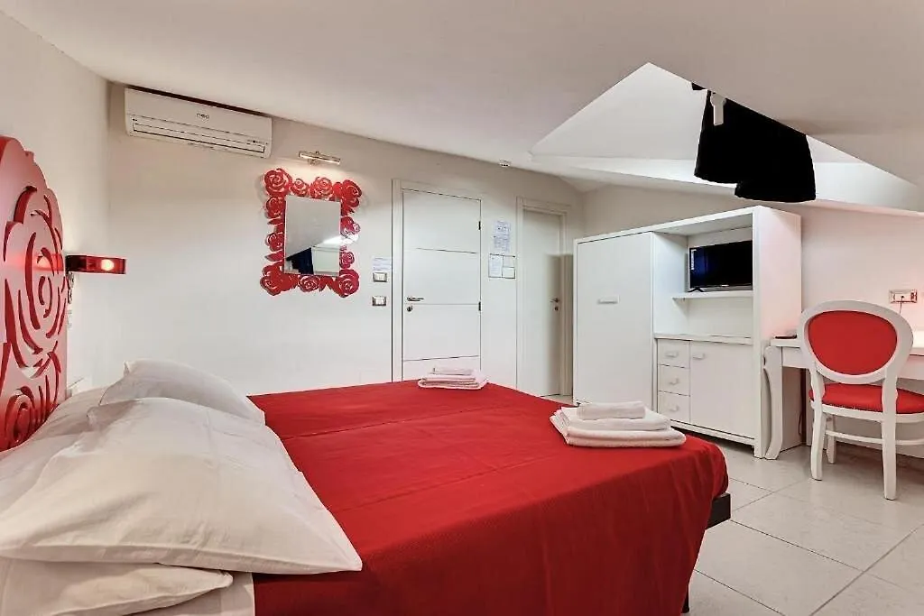Le Cinema Boutique Hotel Gatteo a Mare 3*,